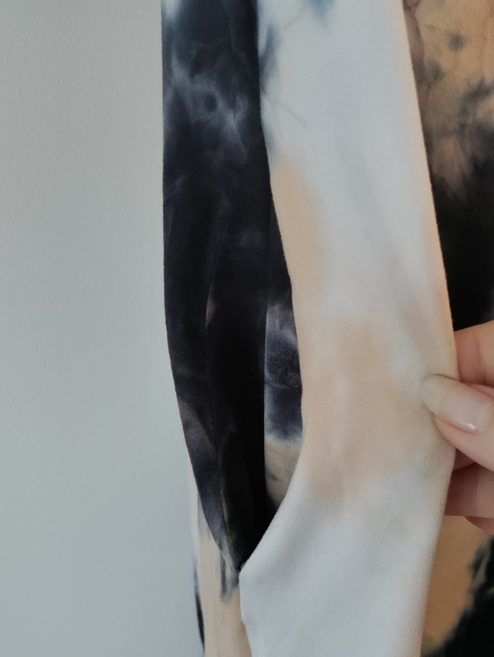 Nina Leonard Sleeveless Tie Dye Midi Dress / Size Medium - Picture 9 of 13